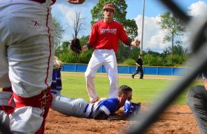 Dierks on top after dousing Rattlers; Lady Rattlers move to third with win