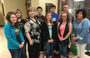 Dierks Quiz Bowl Team competes at state tournament