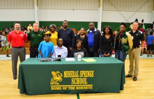 MS Hornet signs with ASU Mid-South Greyhounds