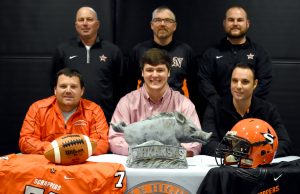 ‘From one hill to another’; Scrapper O-lineman now a Razorback