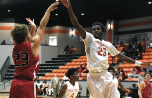 Scrappers, Scrapperettes win 8 of 9 during grueling week of basketball