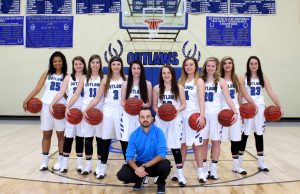 Dierks gets wins over Foreman, Blevins