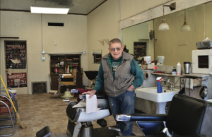Nashville barber shop rebounds after fire