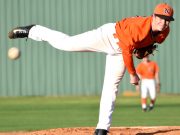 Scrappers down Genoa