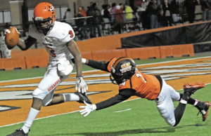 Scrapper sets school records during 64-28 rout of Malvern; Nashville to host Bauxite Friday for Senior Night