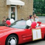 Parade 2 web