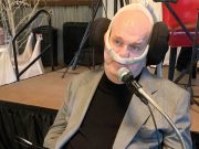 Guests at ALS dinner hear story of disease’s effects