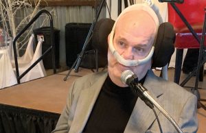 Guests at ALS dinner hear story of disease’s effects