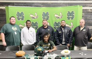 MS Hornet signs with A-Tech Wonder Boys