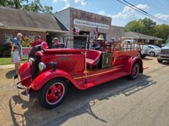 Classic 1934 firewagon dedicated by Howard County Historical Society